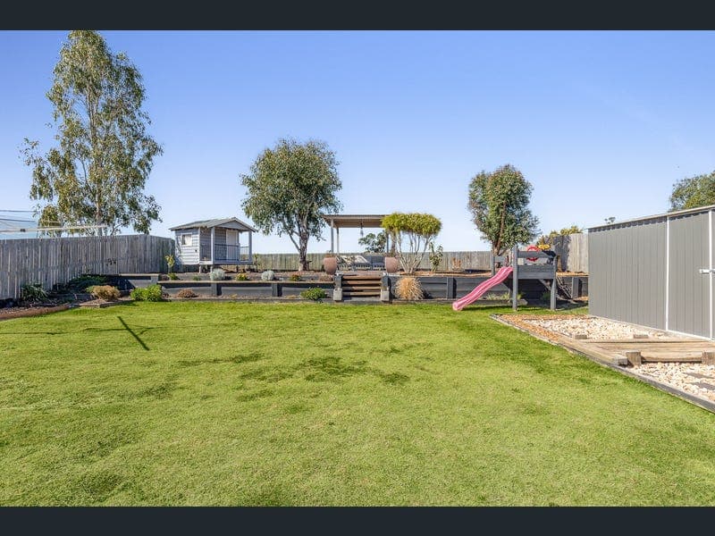34 Magpie Drive, Cambooya — photo 1 of 5