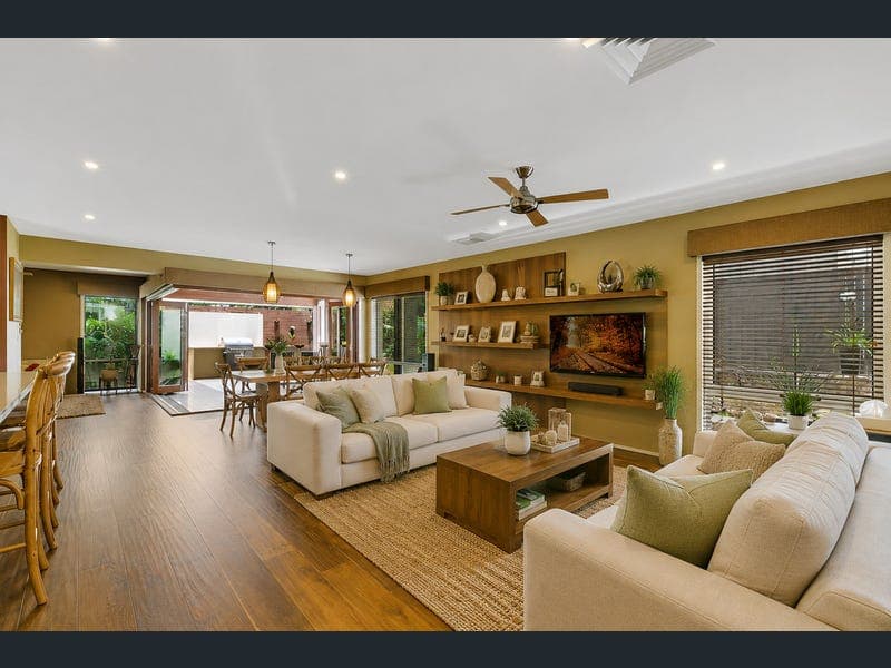 6 Conestoga Way, Upper Coomera — photo 1 of 5