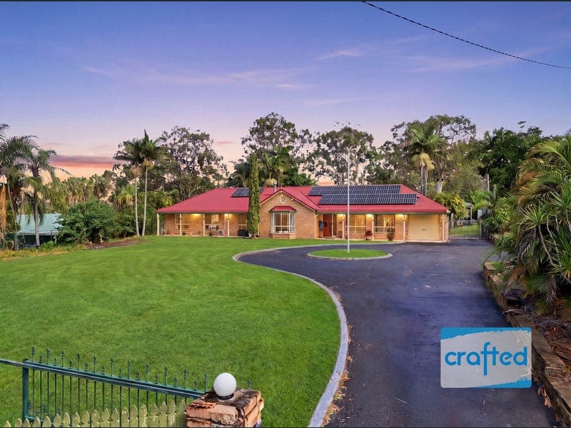 191 Lyon Drive, New Beith — photo 1 of 5