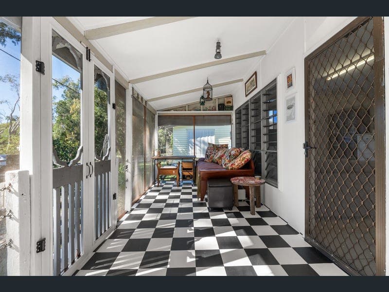 3 Pioneer Drive, Tinnanbar — photo 1 of 5
