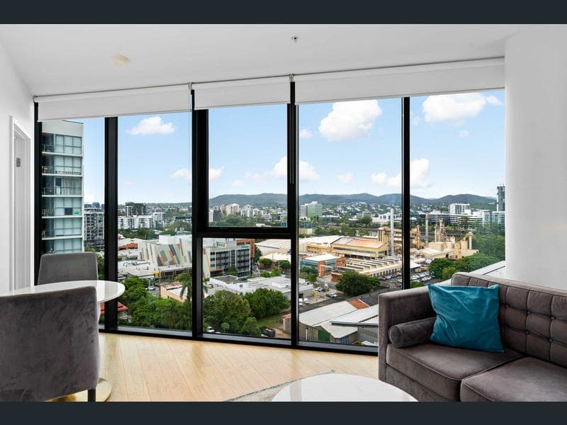 21708/1 Cordelia Street, South Brisbane — photo 1 of 5