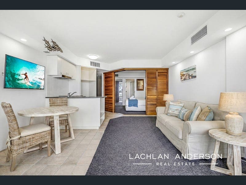 805/75 Esplanade, Golden Beach — photo 1 of 5