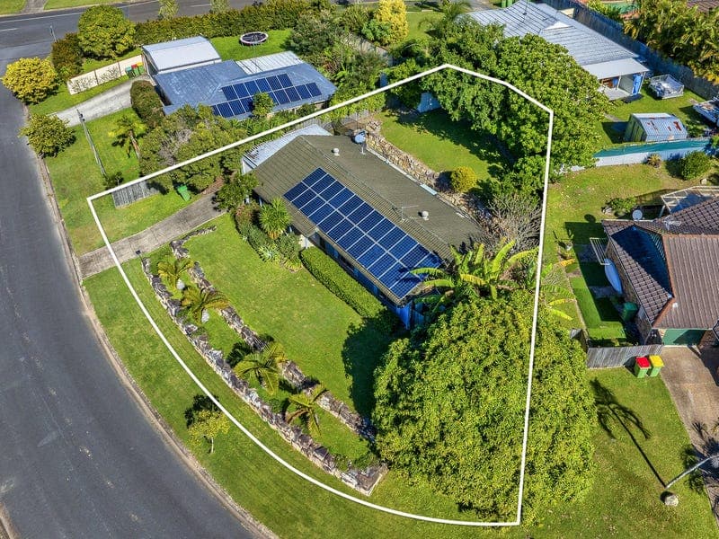 4 Centurion Crescent, Nerang — photo 1 of 5