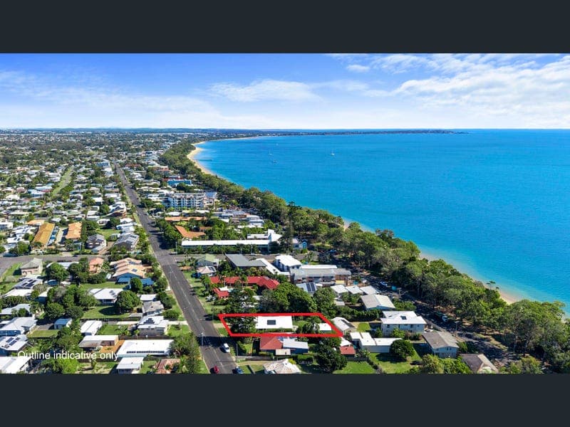 98 Cypress Street, Torquay — photo 1 of 5