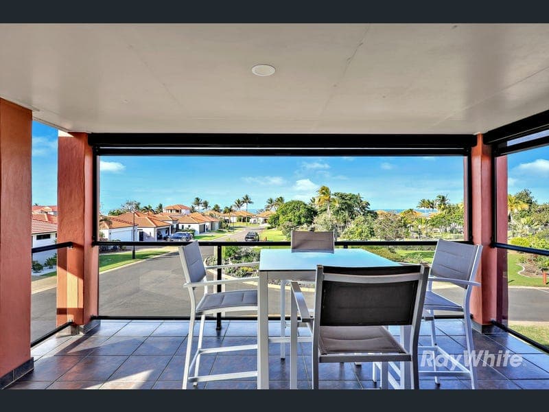 22 Chantelle Circuit, Coral Cove — photo 1 of 5