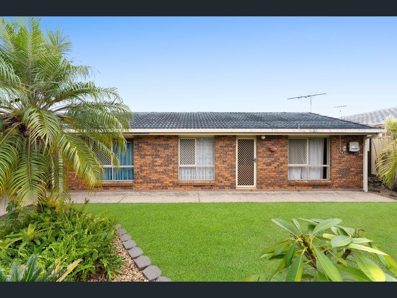 39 Lycoris Street, Crestmead — photo 1 of 5