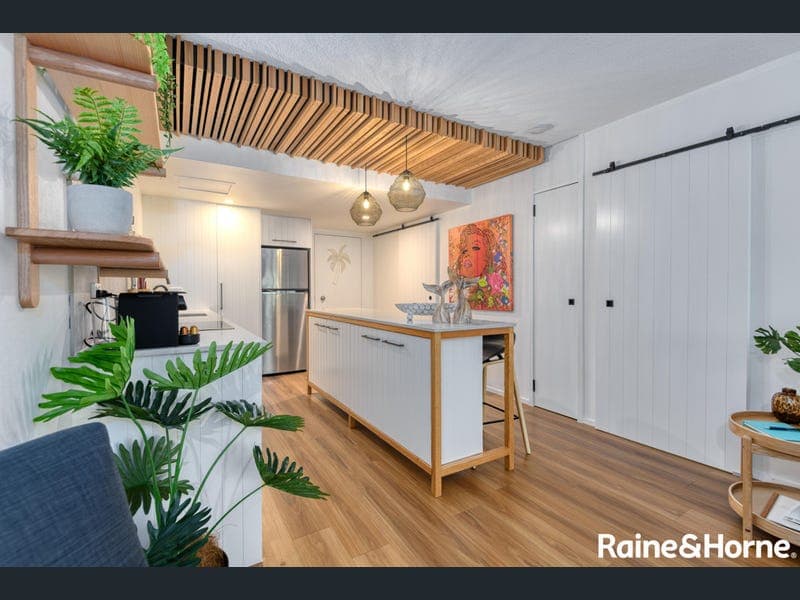 9/14-16 Davidson Street (Marina Terraces), Port Douglas — photo 1 of 5