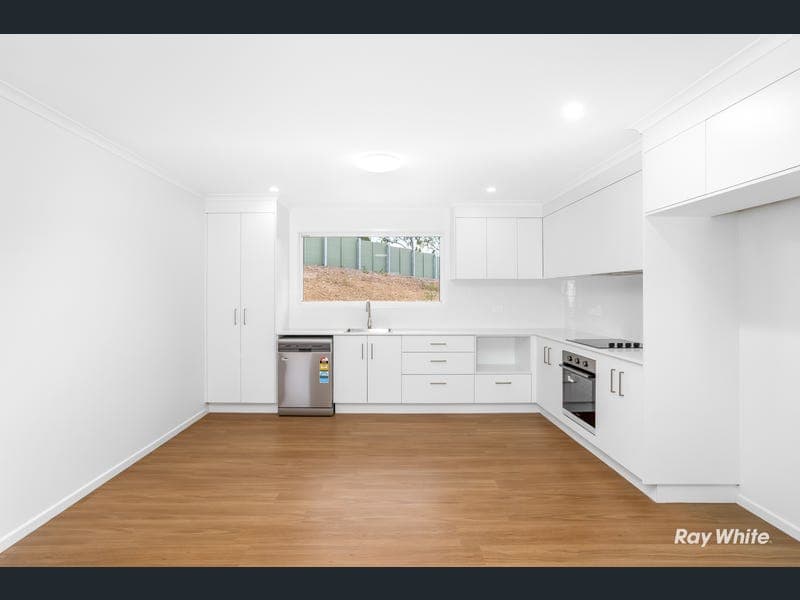 11 North Place, Hidden Valley — photo 1 of 5
