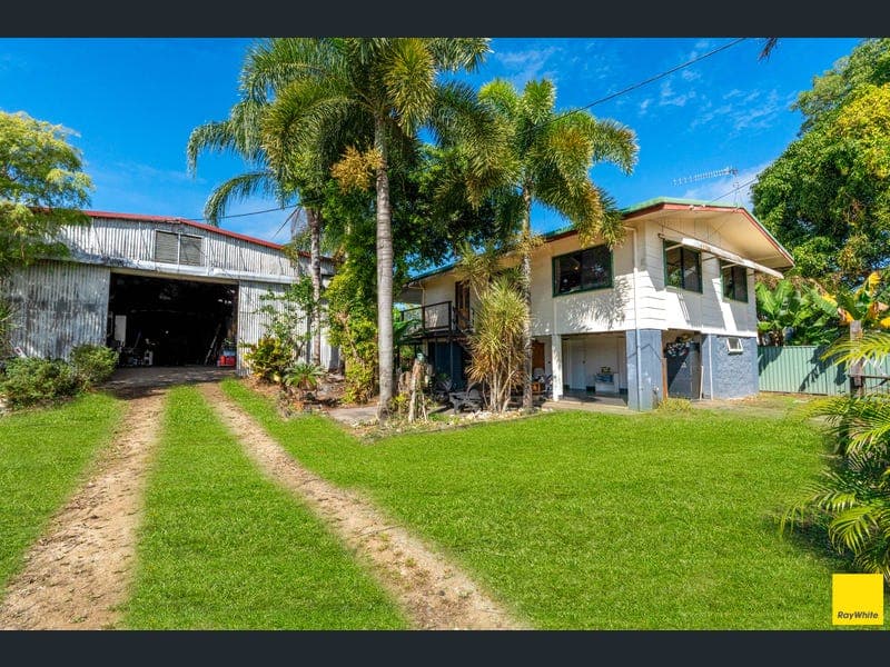 26-28 Sperring Street, Manunda — photo 1 of 5