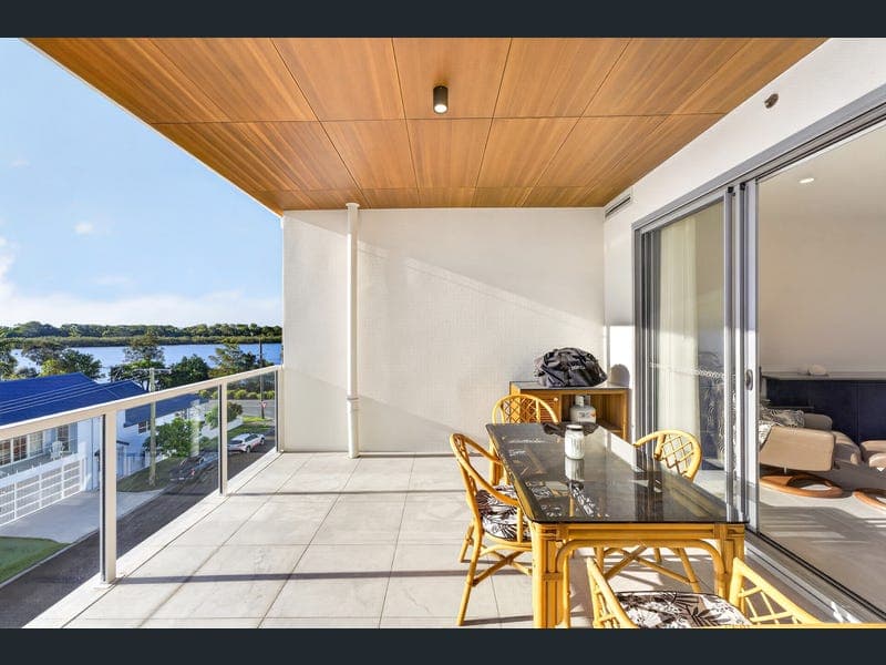29/139-141 Bradman Avenue, Maroochydore — photo 1 of 5