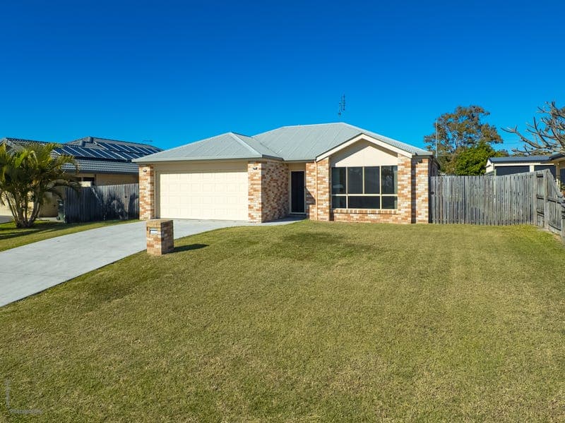1 Adam Court, Urangan — photo 1 of 5