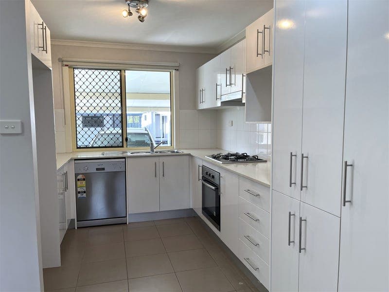 9/5 Atkinson St, Middlemount — photo 1 of 5