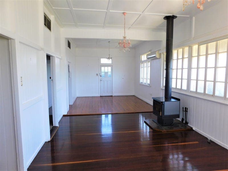 9 Warrego Street, Charleville — photo 1 of 5