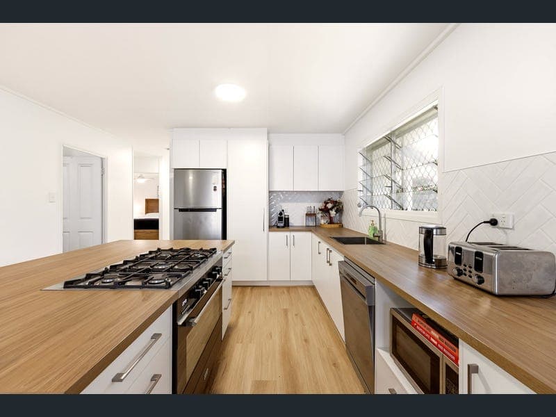 6 Light Street, Leichhardt — photo 1 of 5