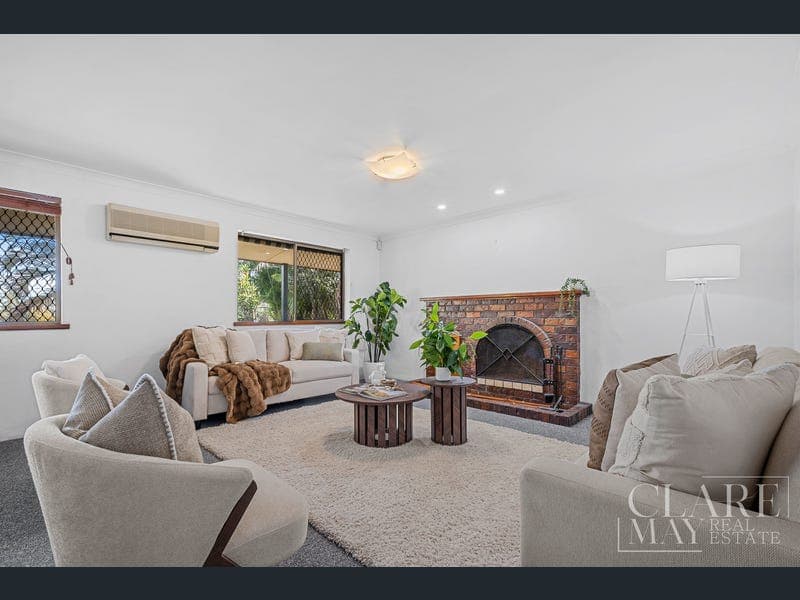 16 Carol Street, Redbank Plains — photo 1 of 5