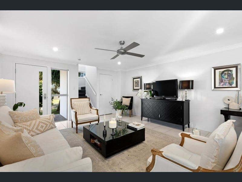 1/25 Kite Street, Mountain Creek — photo 1 of 5