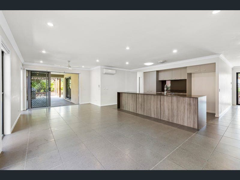 2 East Ridge Street, Thornlands — photo 1 of 5