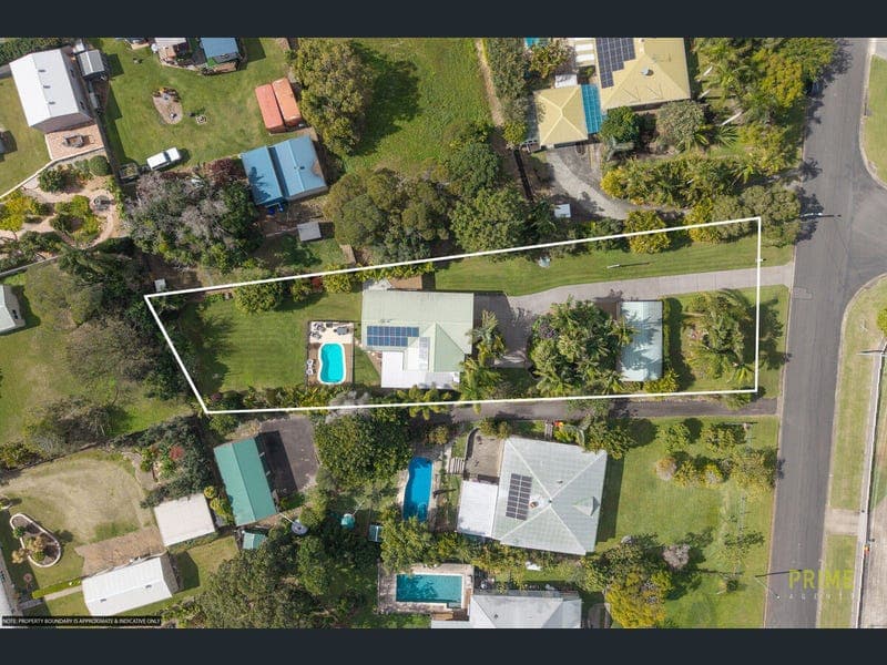 11 Windsor Way, Urraween — photo 1 of 5