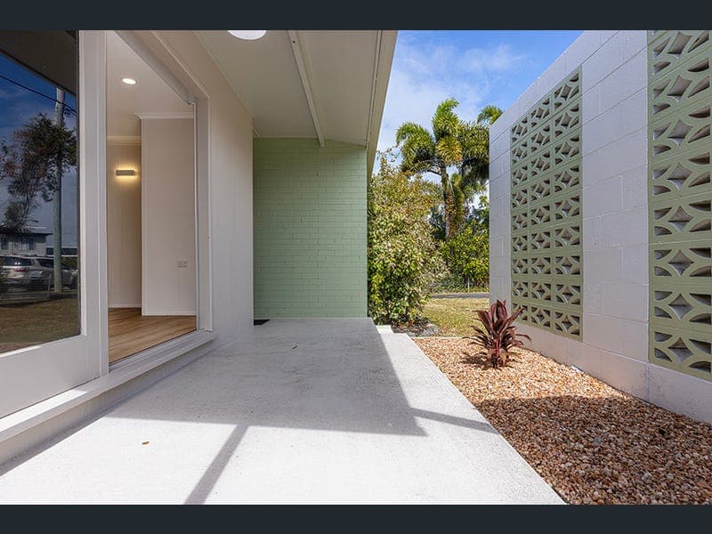 228a Slade Point Road — photo 1 of 5