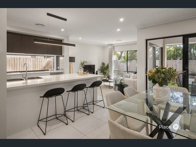 4A Brockhouse Street, Upper Mount Gravatt — photo 1 of 5