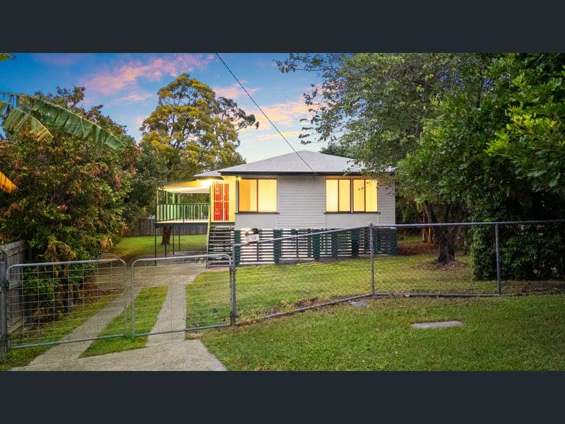 10 Yulan Street, Inala — photo 1 of 5