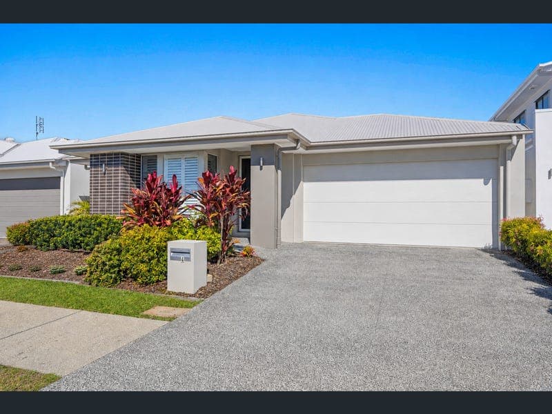 4 Dandelion Street, Nirimba — photo 1 of 5
