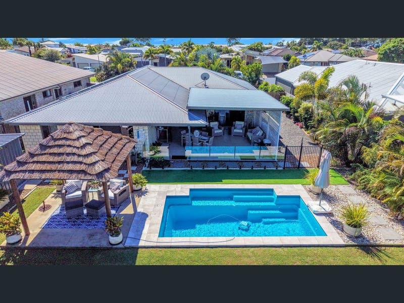 37 Northshore Avenue, Toogoom — photo 1 of 5