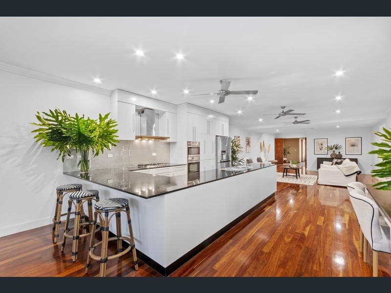 unit 8/88 Mitchell Street, North Ward — photo 1 of 5