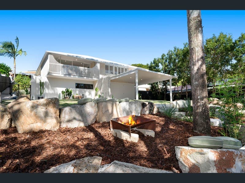 34 Balmerino Drive, Carina — photo 1 of 5