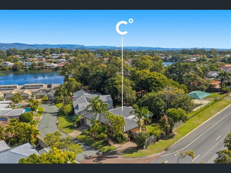 1 Dandenong Terrace, Robina — photo 1 of 5