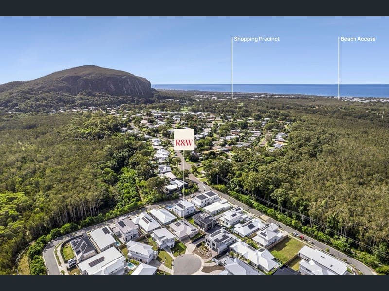 7 Sierra Place, Mount Coolum — photo 1 of 5