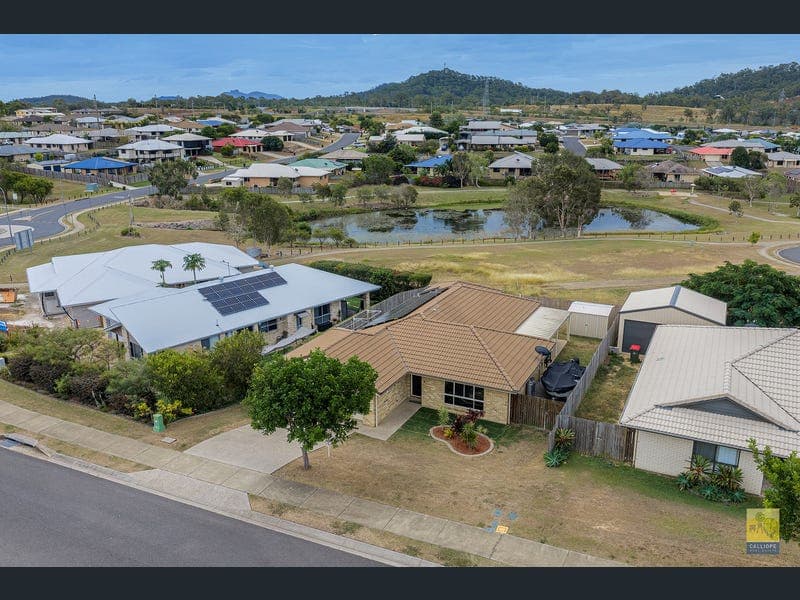 5 Zeus Way, Calliope — photo 1 of 5