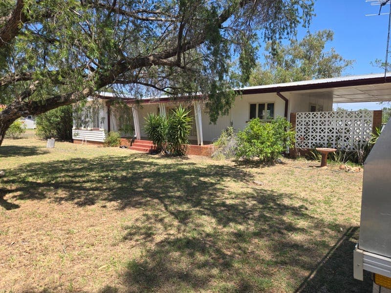 203 King St, Charleville — photo 1 of 5