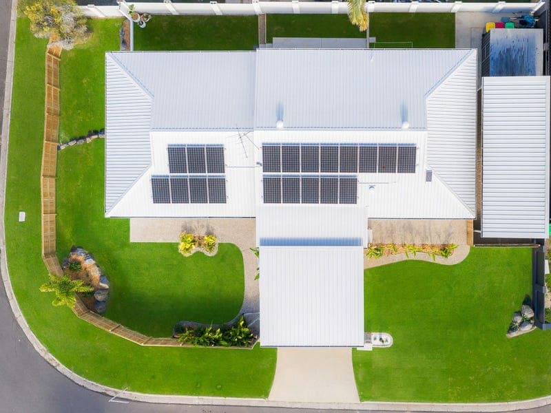 1 Winnecke Road, Tannum Sands — photo 1 of 5