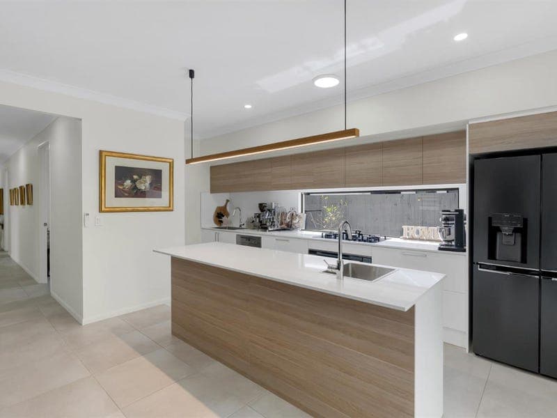 26 Gilberton Gate, Smithfield — photo 1 of 5