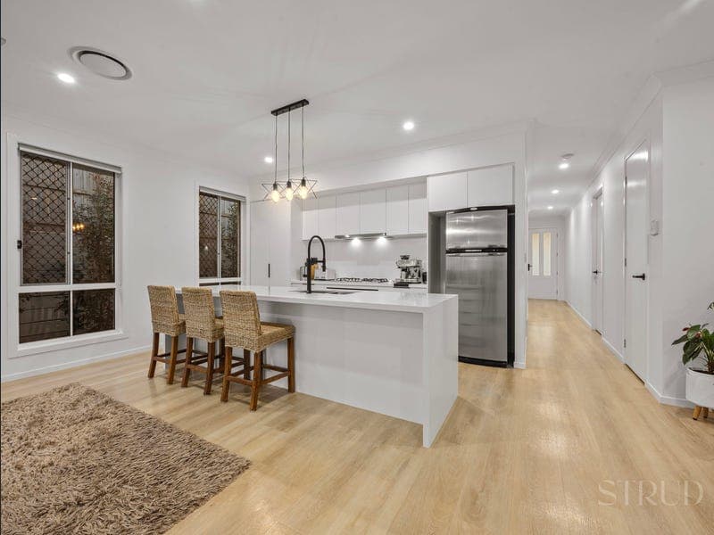 53 Bemina Crescent, Spring Mountain — photo 1 of 5