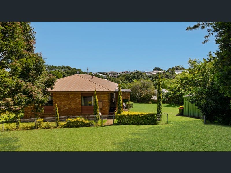 2 Cedar Grove Court, Maleny — photo 1 of 5