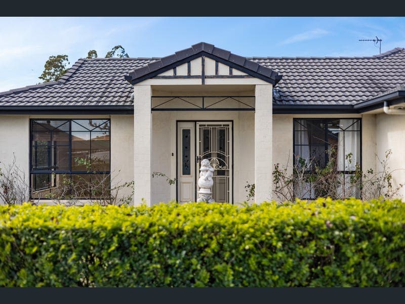 10 Scullin Street, Middle Ridge — photo 1 of 5
