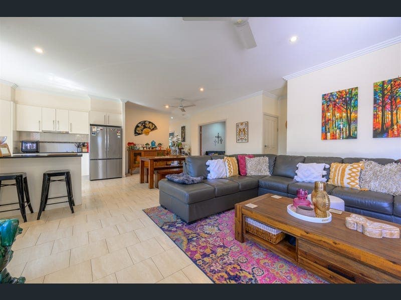 12 Callide Crescent, Barney Point — photo 1 of 5