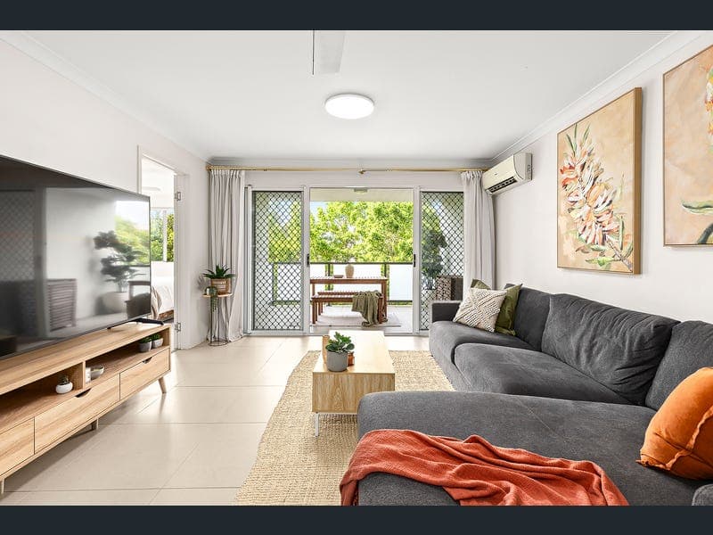 3/12 Lyon Street, Moorooka — photo 1 of 5