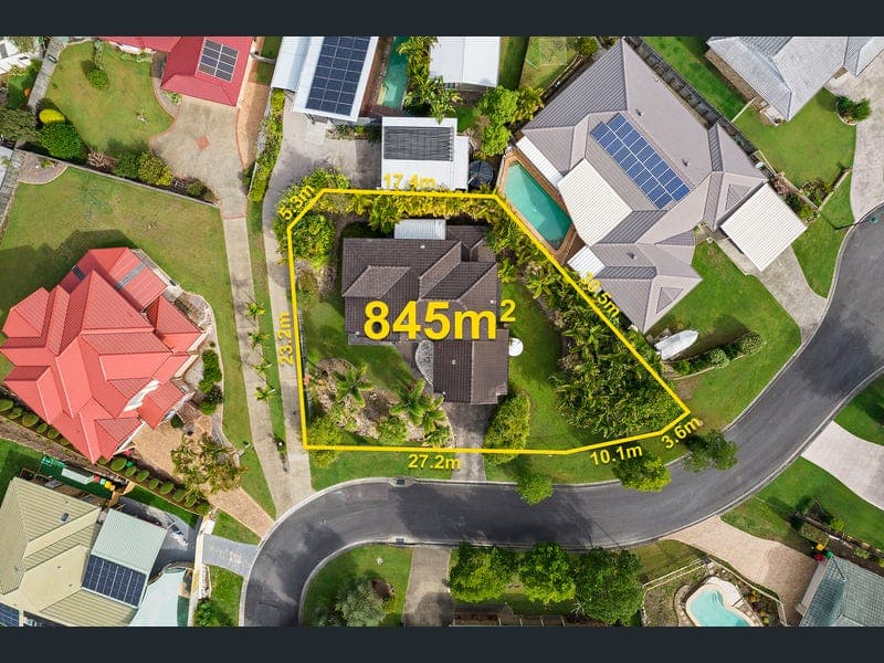 22 Marshall Place, Ferny Grove — photo 1 of 5
