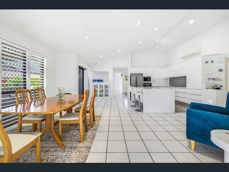 34 Investigator Place, Pelican Waters — photo 1 of 5