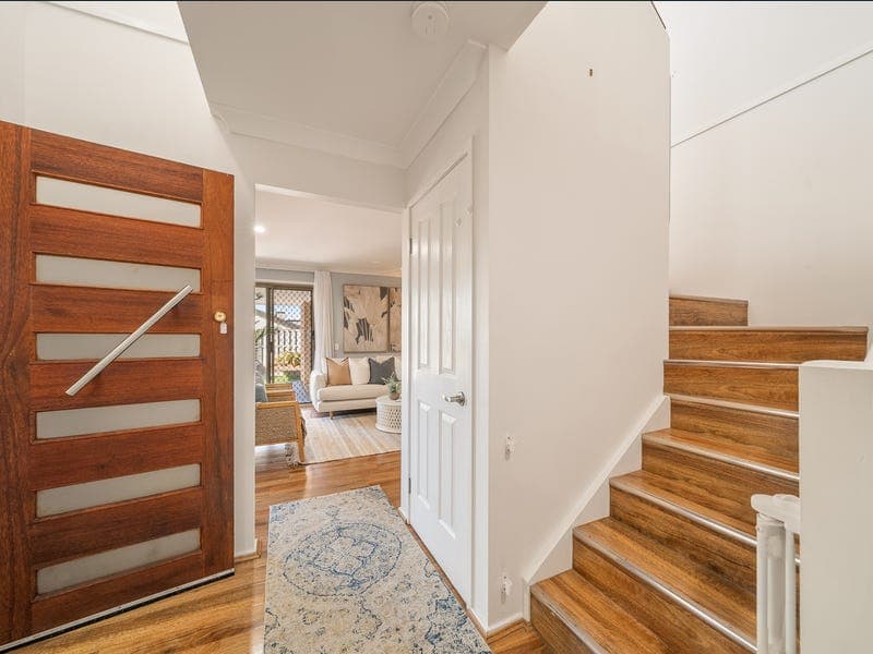 28 Copper Crescent, Griffin — photo 1 of 5