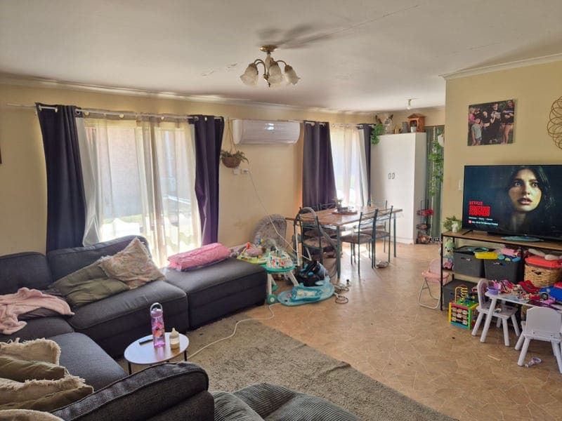 12 Windsor Circle, Kingaroy — photo 1 of 5