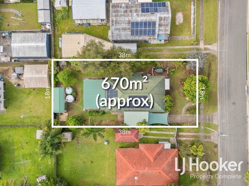 44 Birun Street, Woodridge — photo 1 of 5
