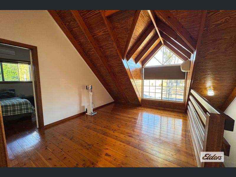 23 Zeller Street, Chinchilla — photo 1 of 5