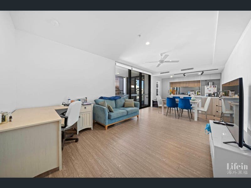 29/19 Railway Terrace, Milton — photo 1 of 5
