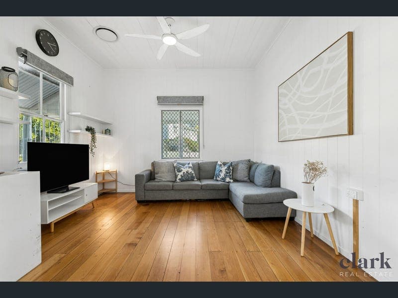 2 Bridge Street, Albion — photo 1 of 5