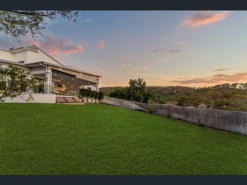 41 Elford Place, Mount Louisa — photo 1 of 5