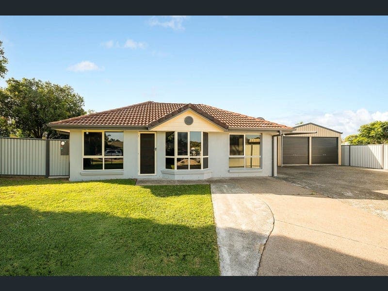 3 Gilbert Court, Hillcrest — photo 1 of 5